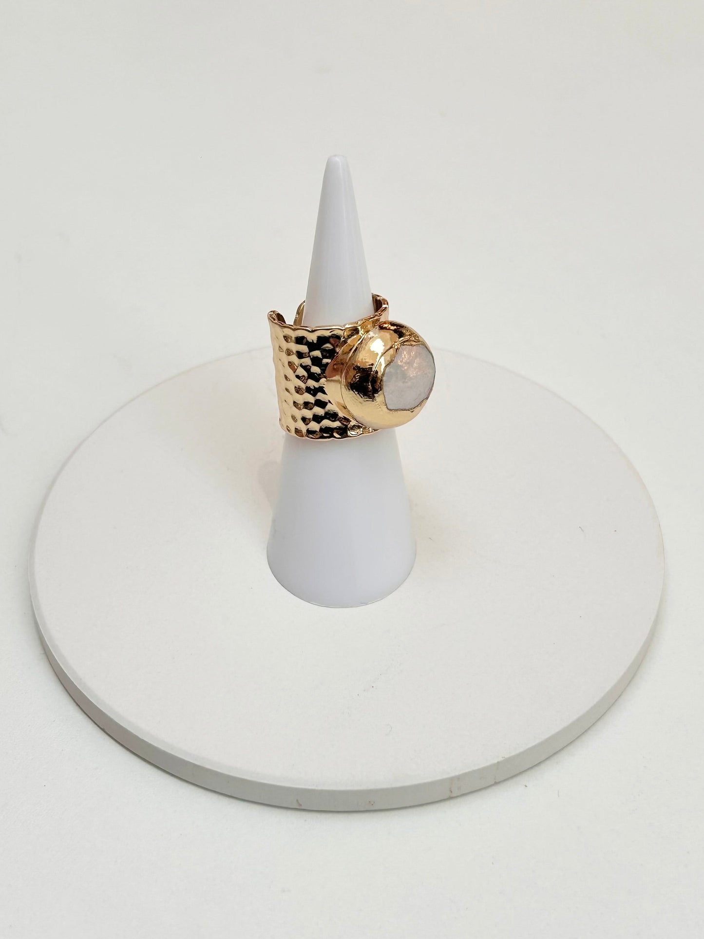 
                  
                    Hammered Adjustable Ring Ft Freshwater Pearl – Boho & Mala jewellery
                  
                