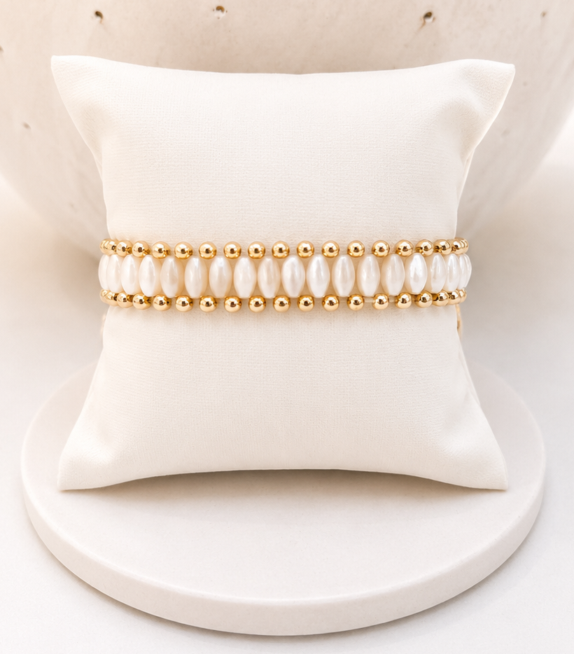 
                  
                    Pearl Glow Bracelet
                  
                