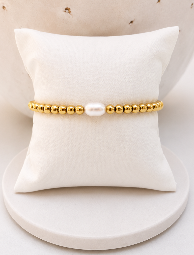 
                  
                    Gold Bead Freshwater Pearl Bracelet
                  
                