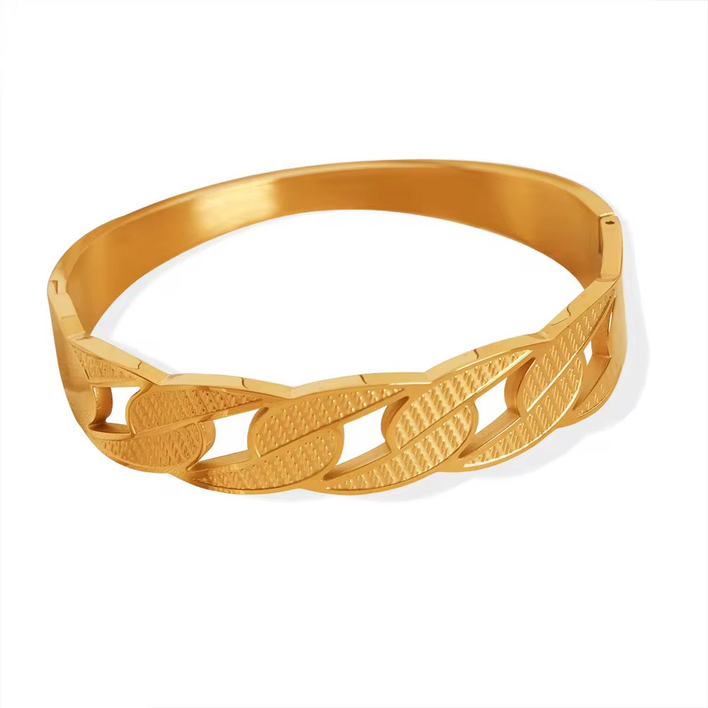 
                  
                    Aurora Link Waterproof Bangle
                  
                