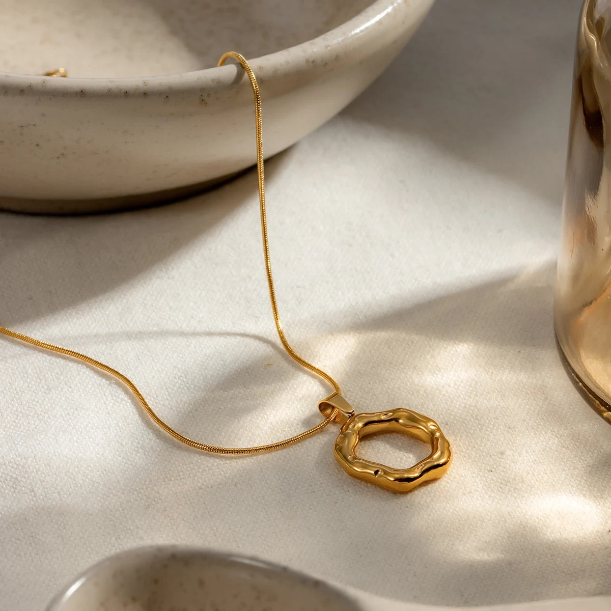 
                  
                    Aurelia Organic Circle Necklace – Waterproof Gold Necklace
                  
                