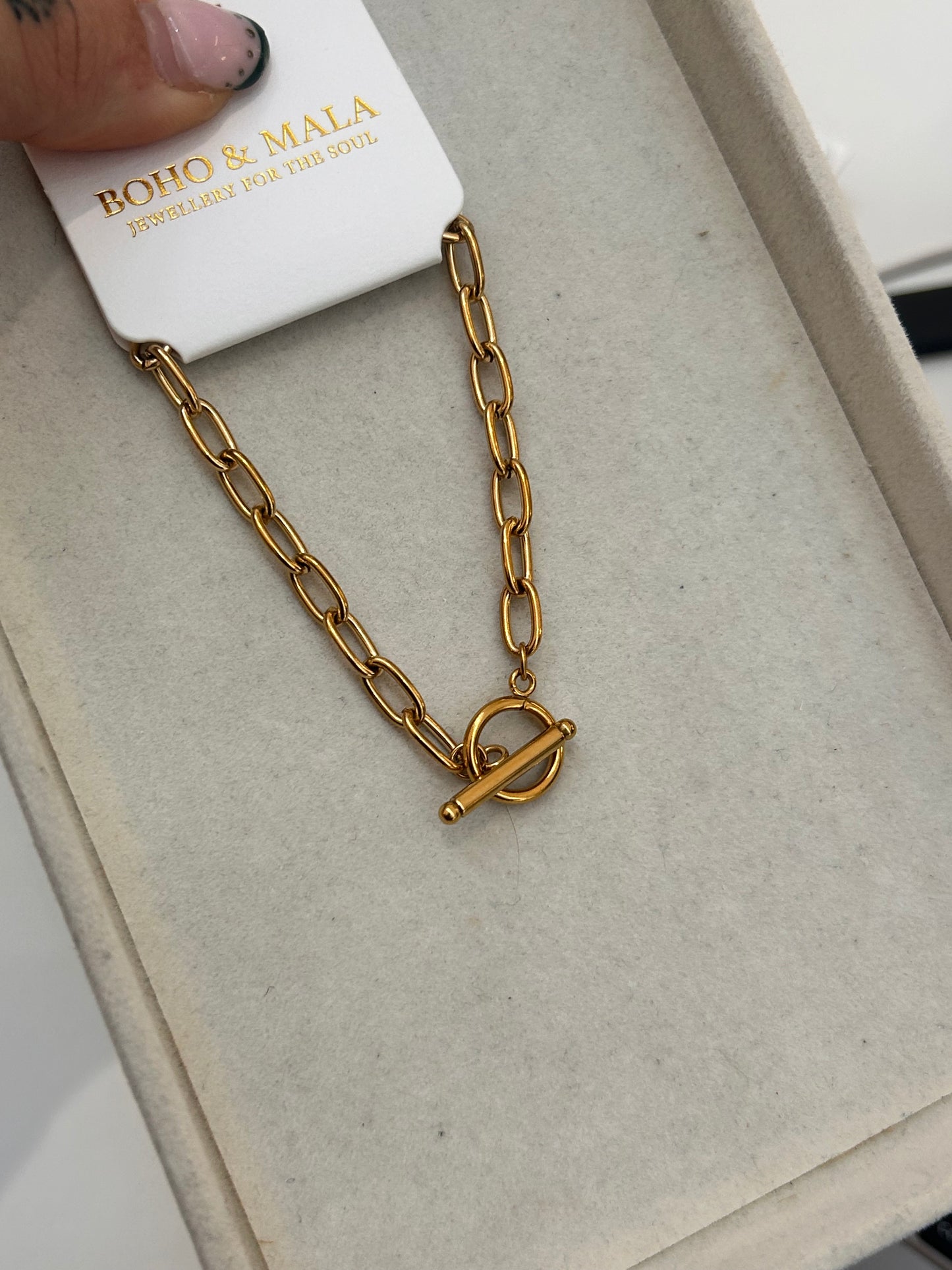 
                  
                    Sabine Gold Paperclip Toggle Bracelet
                  
                