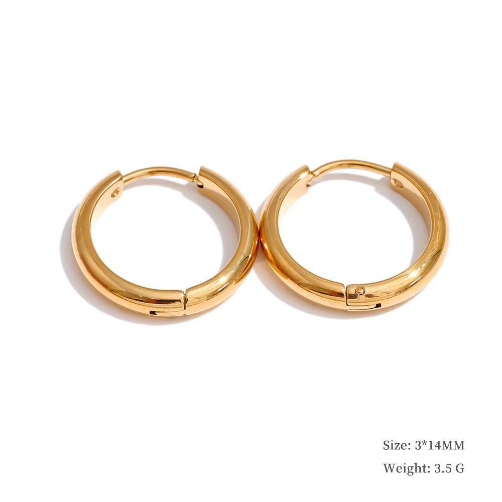 
                  
                    Gold chunky hoop earrings 14mm
                  
                