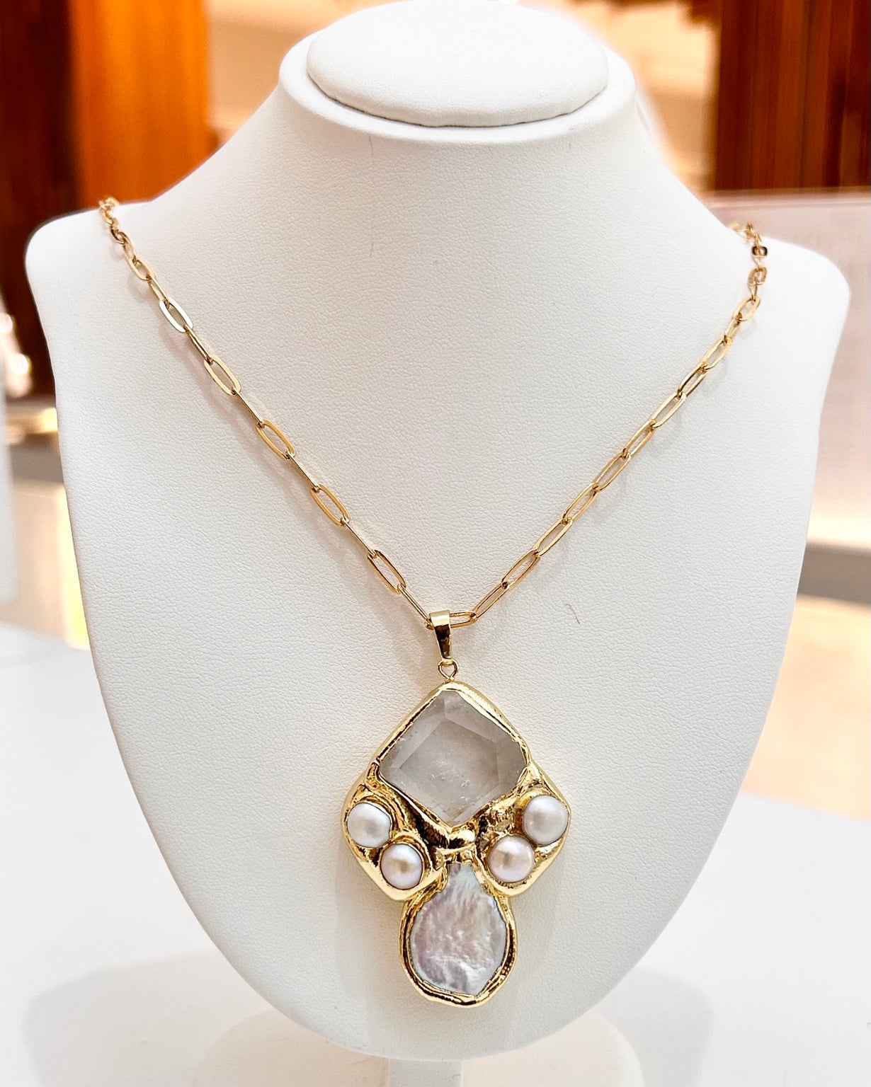 
                  
                    Seravelle Clear Quartz tarnish-free necklace displayed on a jewellery bust
                  
                