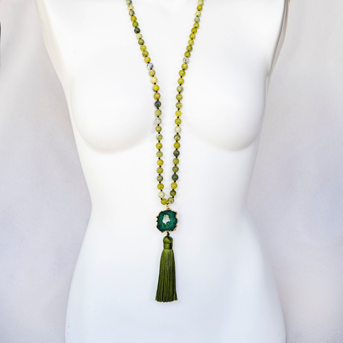 
                  
                    Boho & Mala Green Tribal Agate Slice Tassel Necklace (Green) TN1003
                  
                