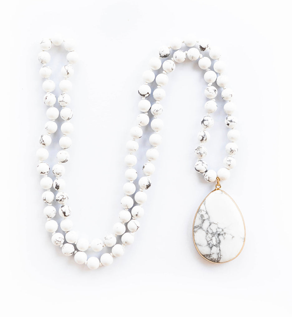 
                  
                    Boho & Mala Natural Tribal Round Howlite Stone Necklace TN10030
                  
                